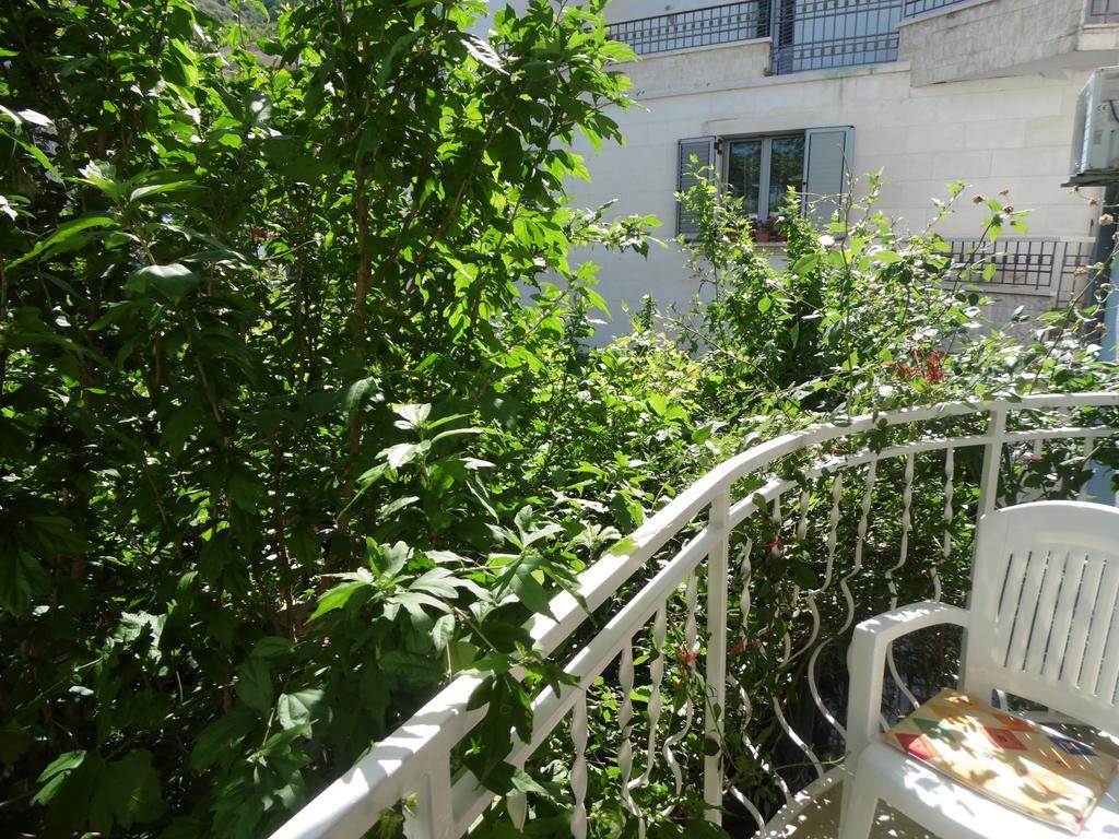 Apartments Slavica Jovanovic スヴェティ・ステファン 部屋 写真